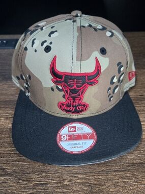 Chicago Bulls Camo 9FIFTY Snapback Hat950 9FIFTY Chigago Bulls NBA Snapback